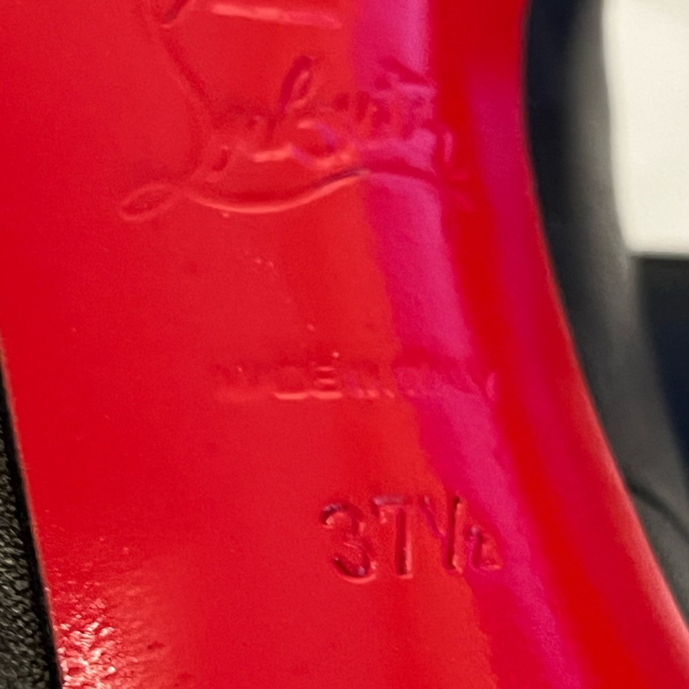 Christian Louboutin Elipi Nappa Rouched Toe, Size EU 37.5 / US 7.5 - Picture 5 of 8